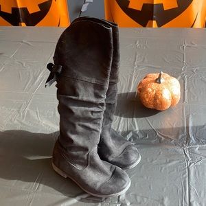 Cat & Jack Kids 13 tall black boots